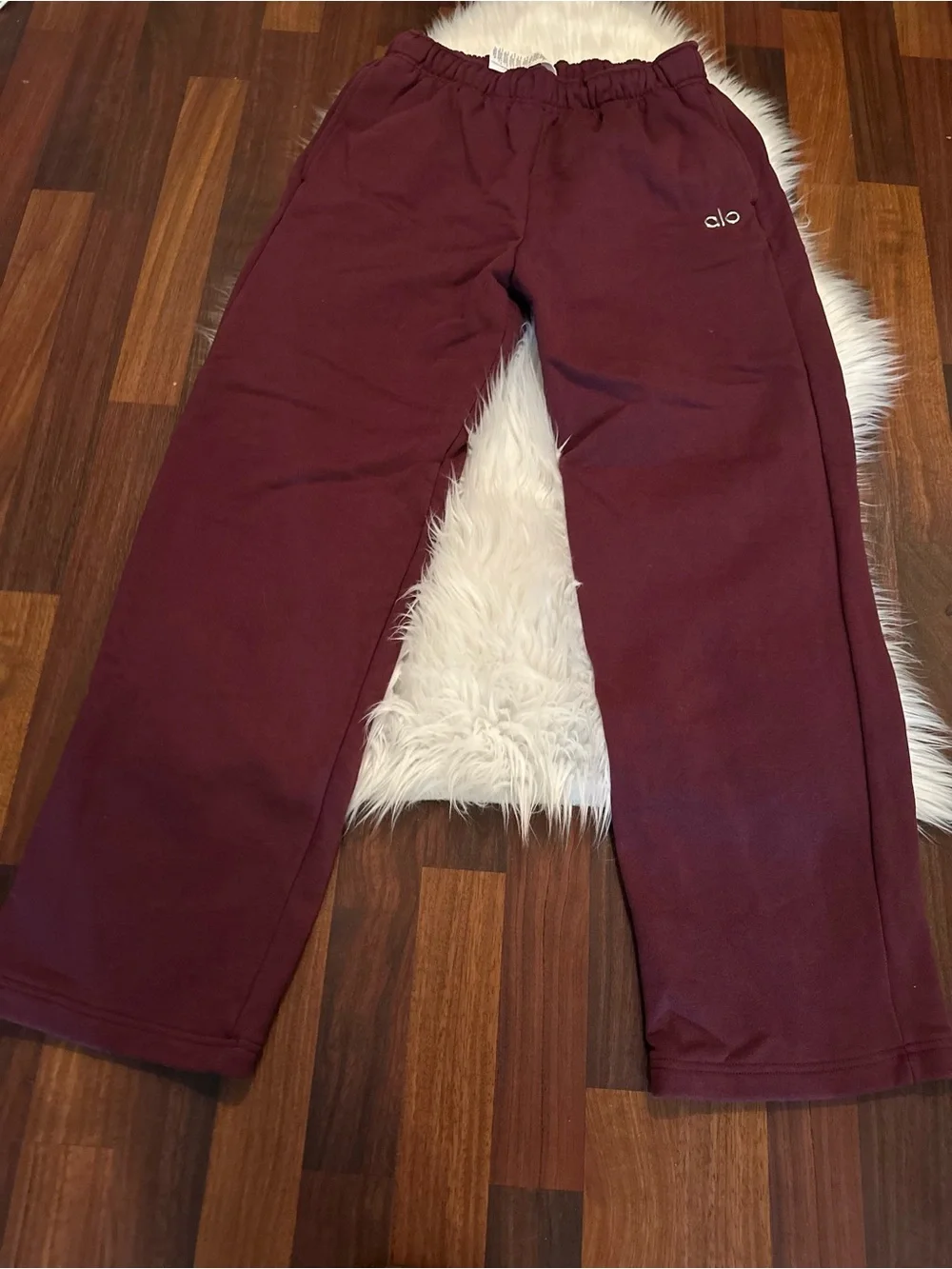 Alo Accolade Burgundy Straight Leg Sweatpants